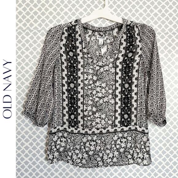 OLD NAVY Black & White Sheer Print Popover Blouse, XS, NWT! - Picture 1 of 7